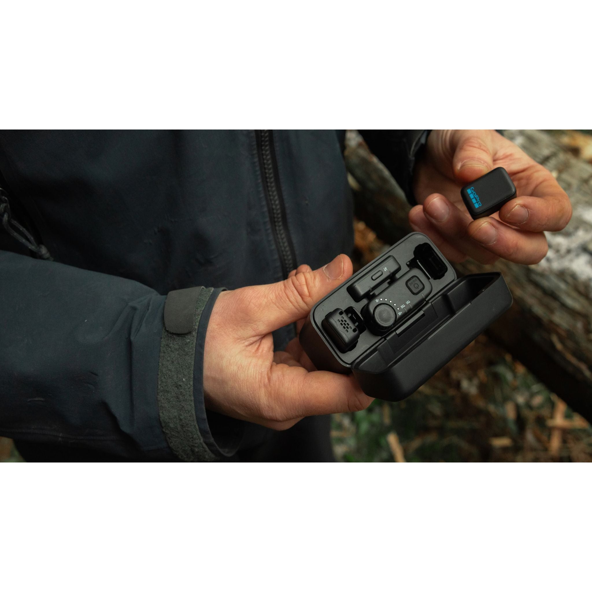 GoPro Kit Completo Microfono Wireless – 2 TX, Ricevitore USB-C + TRS, Custodia di Ricarica