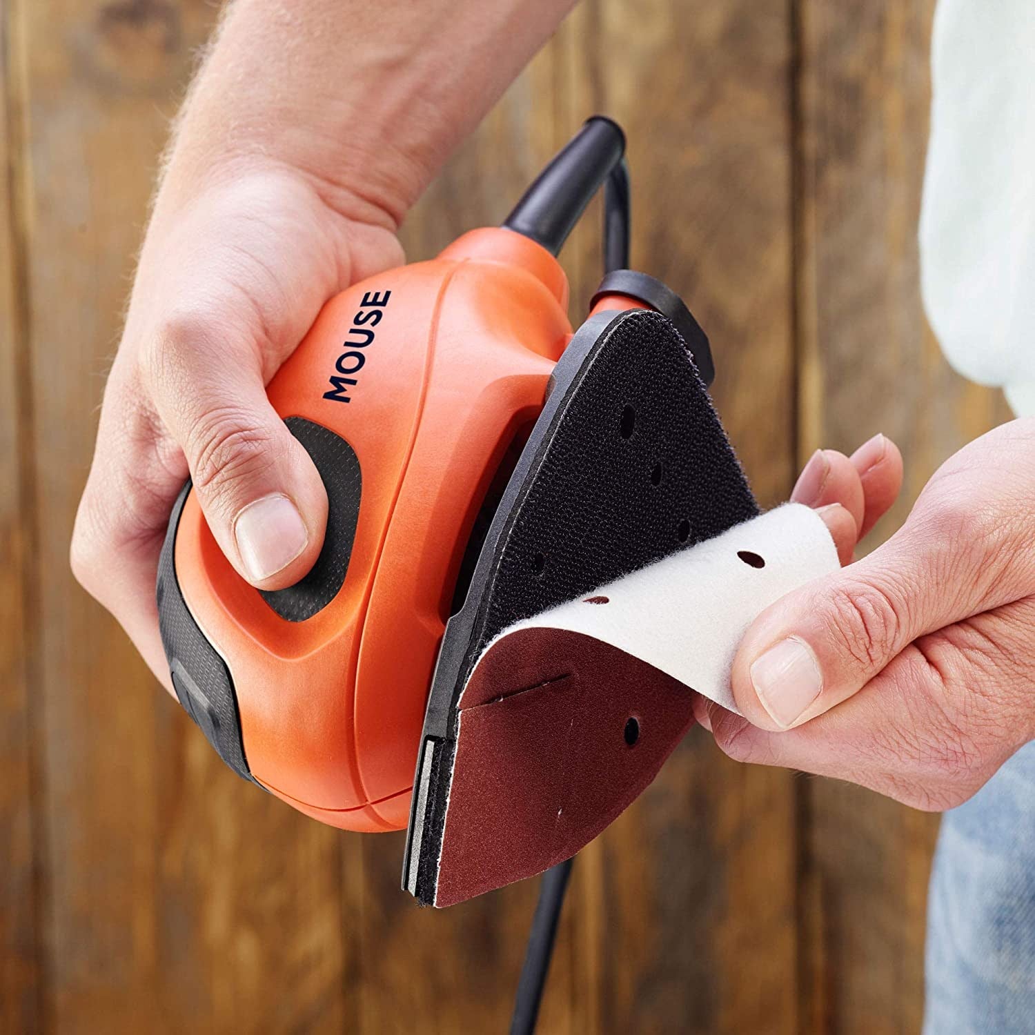 Black+Decker Levigatrice Mouse Multifunzione 55W BEW230BC-QS Con 15 Accessori e Softbag
