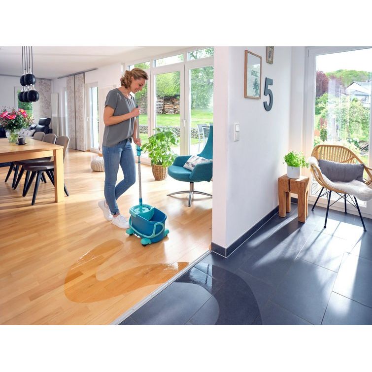 Leifheit Set CLEAN TWIST Disc Mop Mobile Ergo + Testina sostitutiva IN OMAGGIO