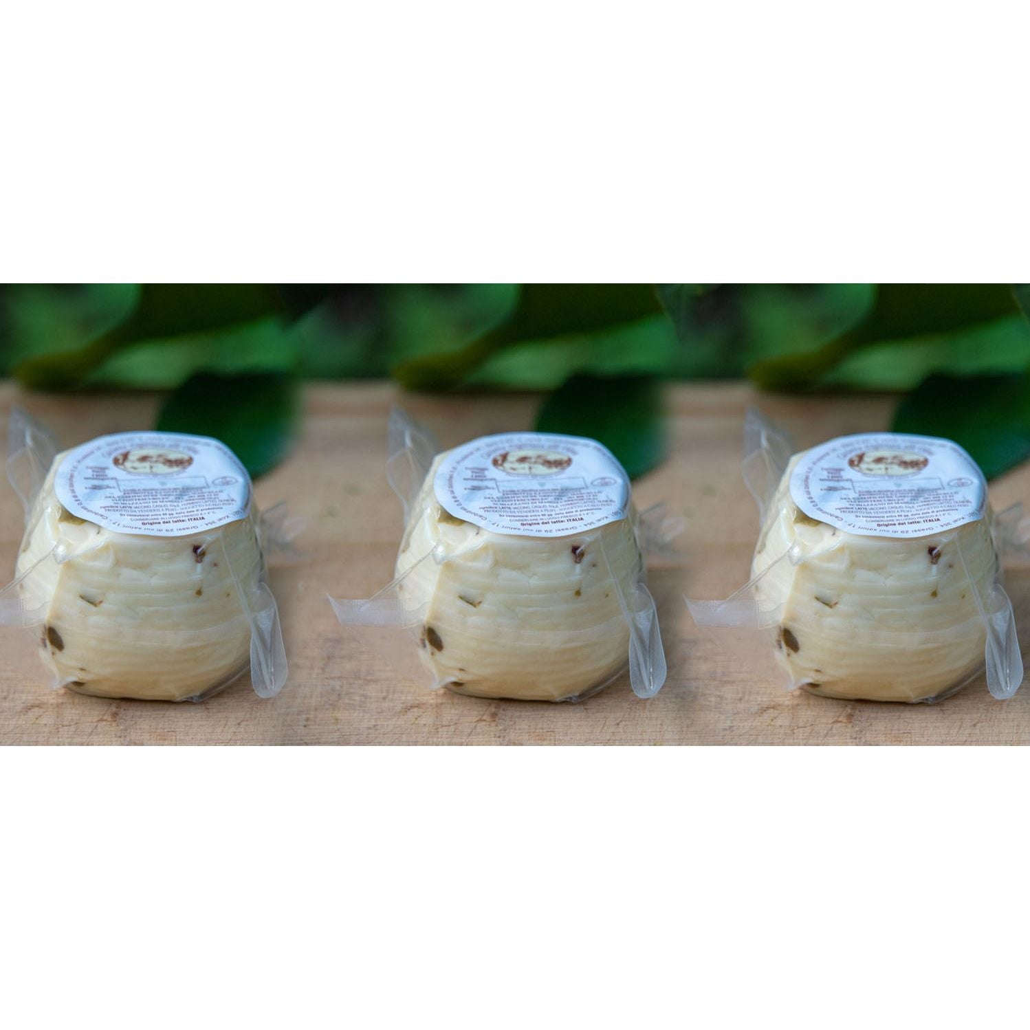 Caciotta alle olive Prodotto In Penisola Sorrentina Conf. da 1 Kg.