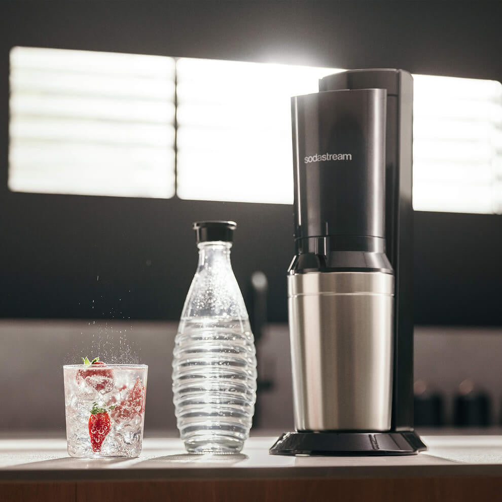 SodaStream Crystal CQC Nero – Gasatore acqua con bottiglia in vetro lavabile