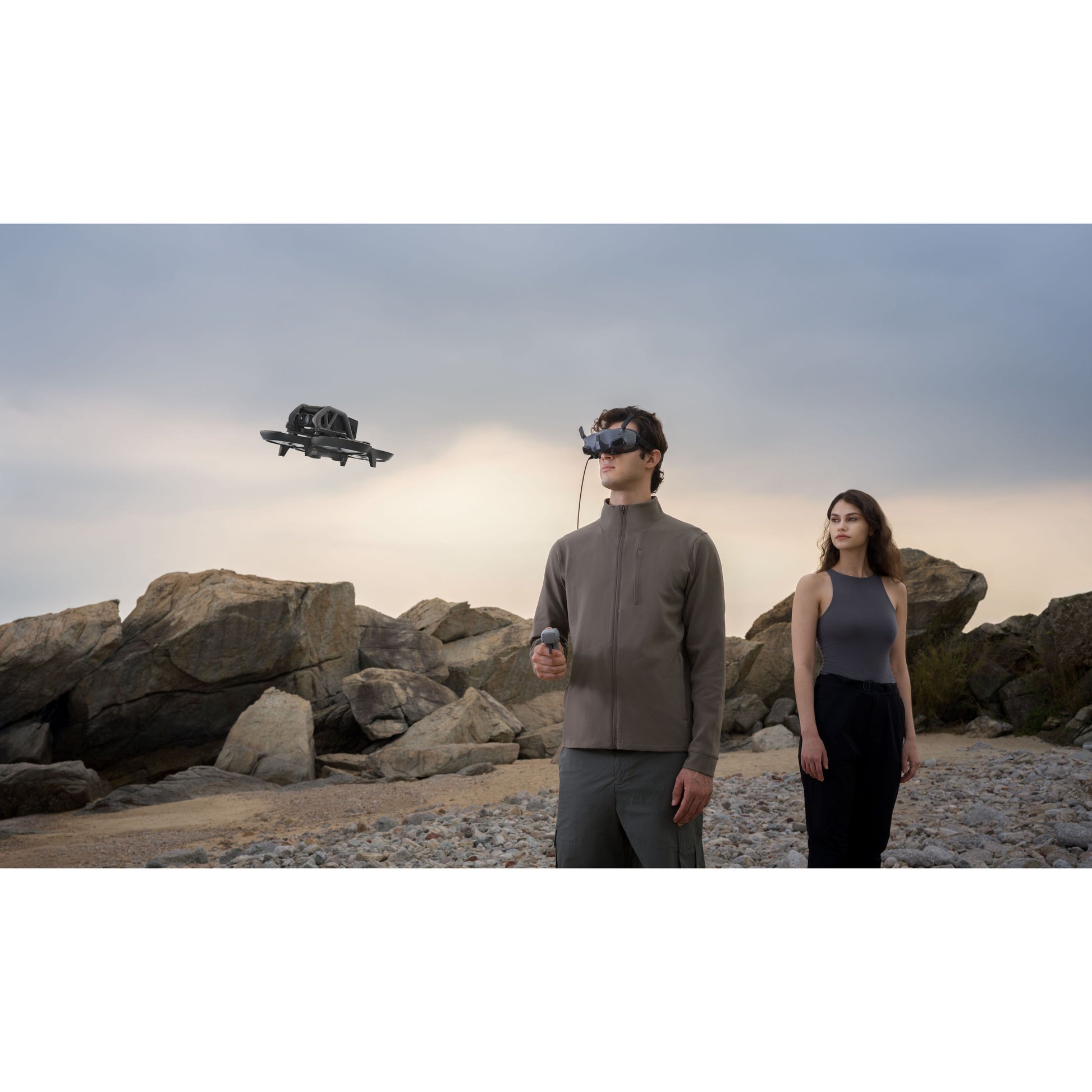 DJI Avata Pro-View Combo (DJI RC Motion 2) GARANZIA ITALIA NITAL 2 ANNI