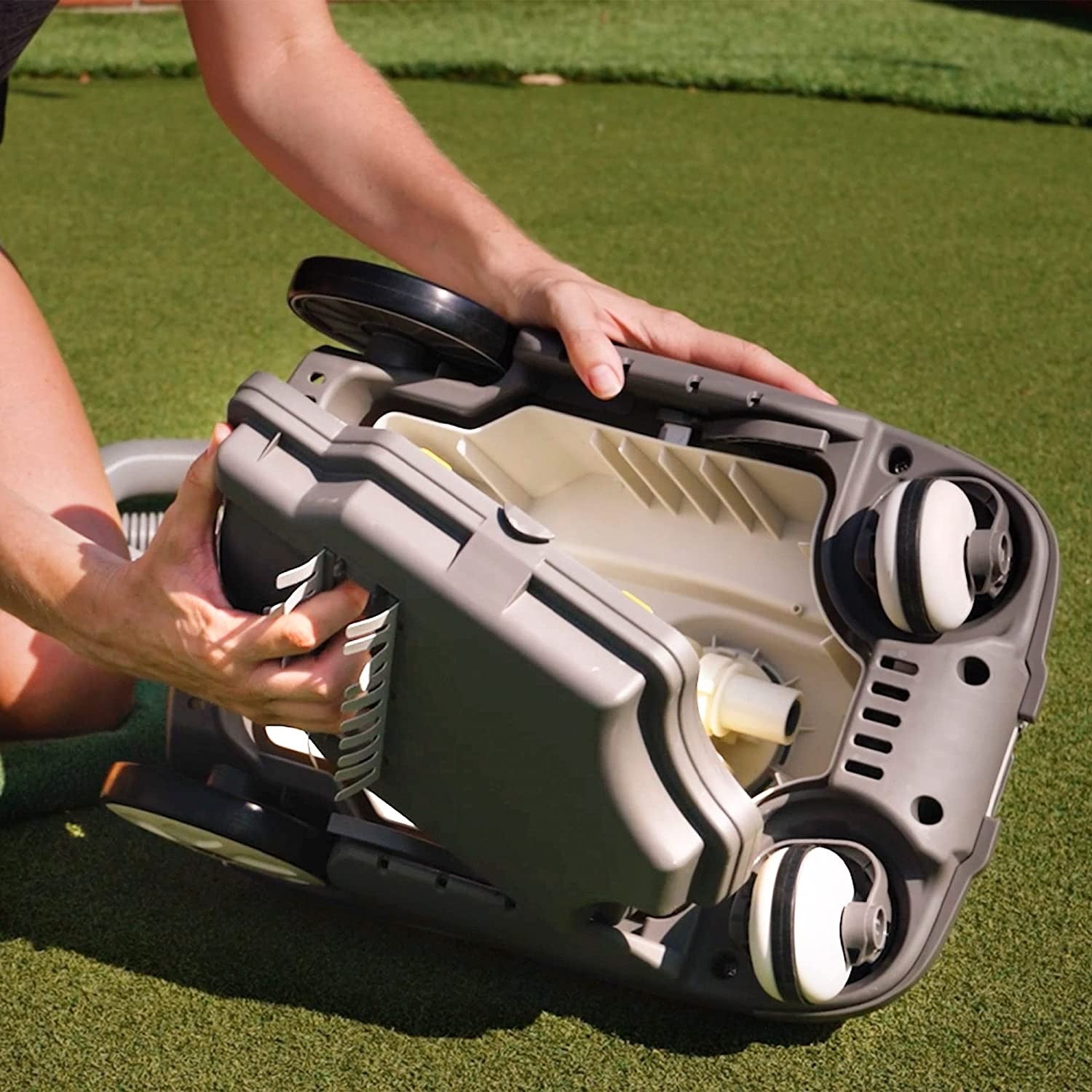 Intex 28006 Robot Pulitore Automatico ZX100 Per Piscine Fuori Terra, Per Pompe Filtro Da 6056-13248 L/h