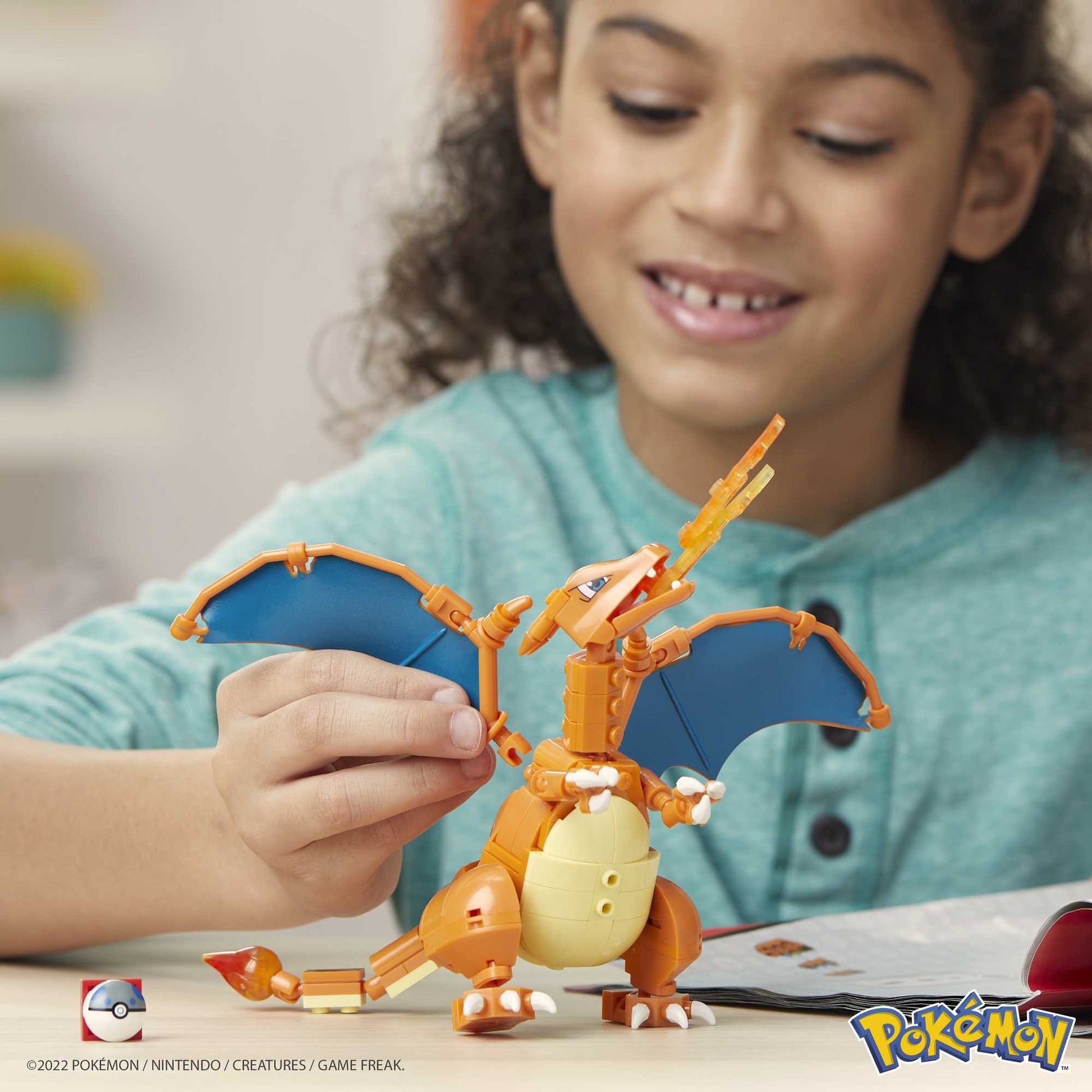 Mega Pokémon Charizard Set da Costruzione, 10cm