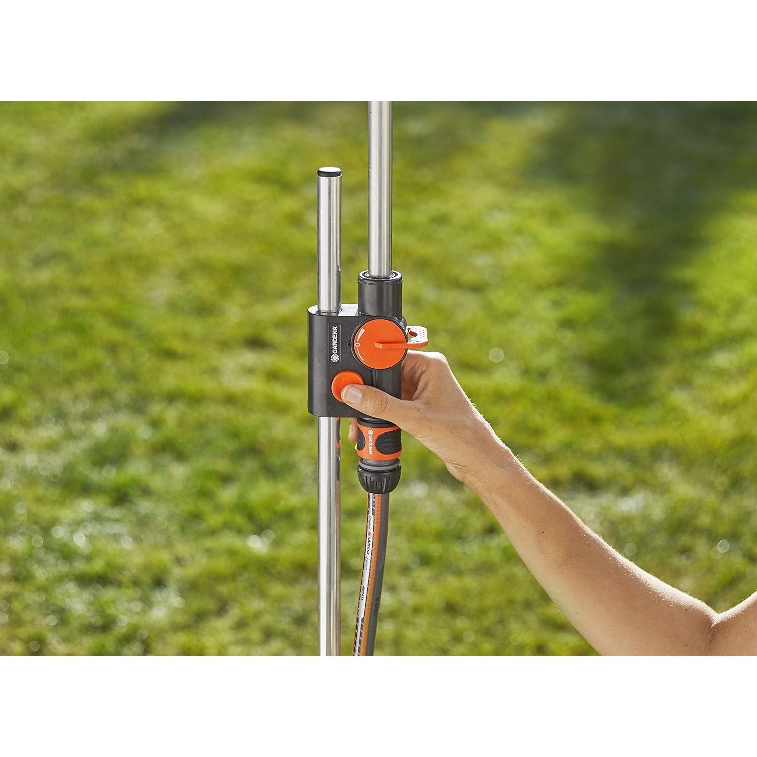 Gardena Doccia Da Giardino Modello Solo Flusso Acqua Regolabile Sino Alla Chiusura, Con Picchetto Per Il Fissaggio