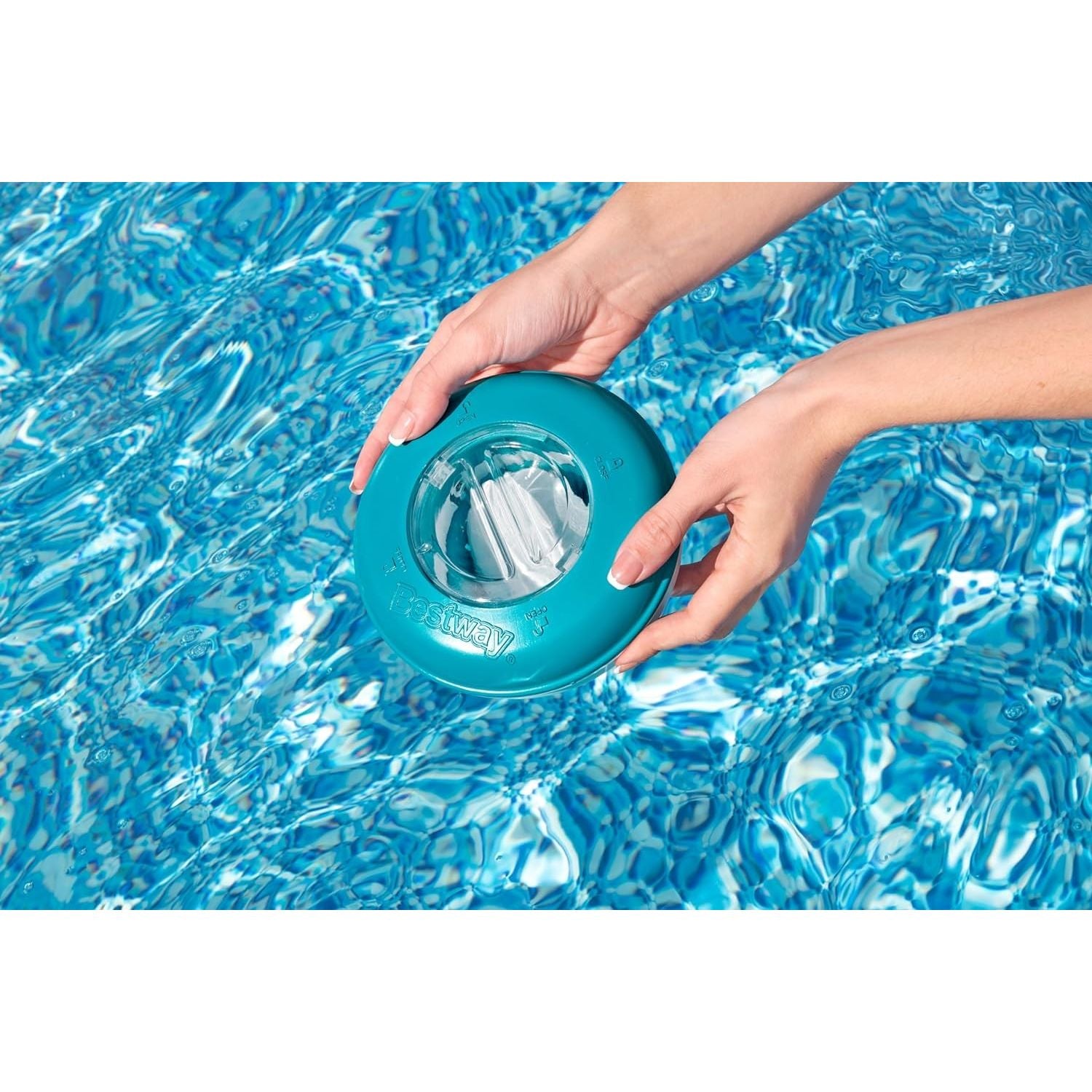 Bestway 58769 Dispenser Cloro Galleggiante Da Cm. 16,5 Per Pastiglie Fino a Cm. 7,6 Di Diametro