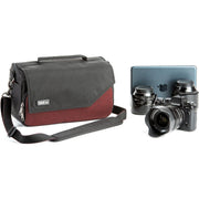 THINK TANK MIRRORLESS MOVER 25I DEEP RED