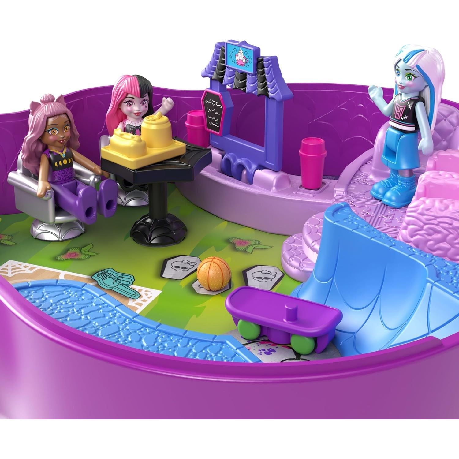 Polly Pocket Monster High Set Mostramiche, Playset Scuola Superiore con 3 Micro Bambole