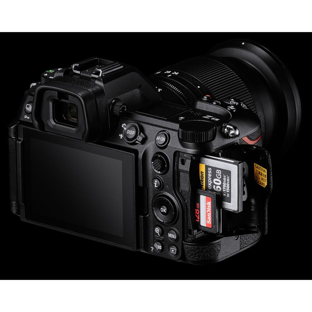 Nikon Z6 III Body + SDXC 128GB GARANZIA NITAL 4 ANNI