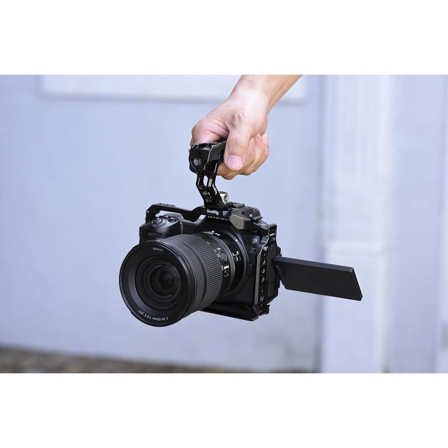 NIKON Z6 III + Z 24-120 f/4 S + SDXC 128GB GARANZIA NITAL 4 ANNI