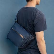 PEAK DESIGN BEDS 6 AS 2 Everyday Sling 6L v2 - MIDNIGHT