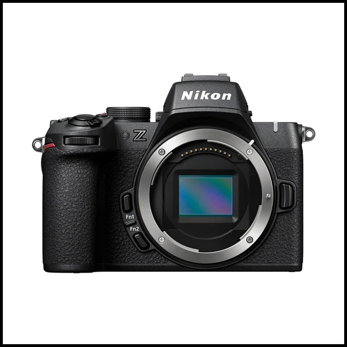 Nikon Z50 II Body + SDXC 128GB PRO OMAGGIO GARANZIA NITAL 4 ANNI