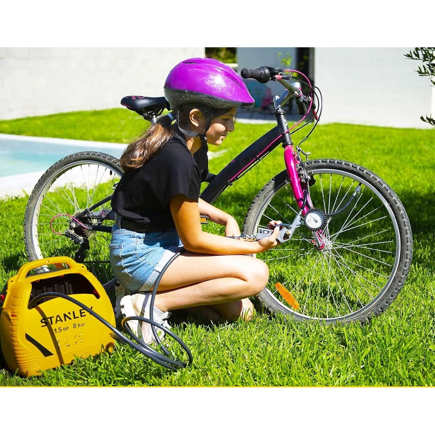 Stanley Air Kit Compressore Aria Elettrico Compatto E Portatile Motore 1.5 HP Potenza 8 Bar
