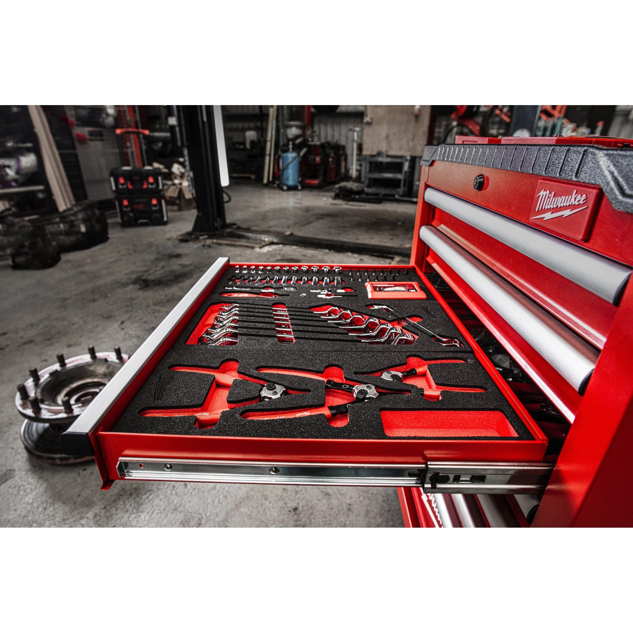 Milwaukee Carrello Portautensili A 7 Cassetti