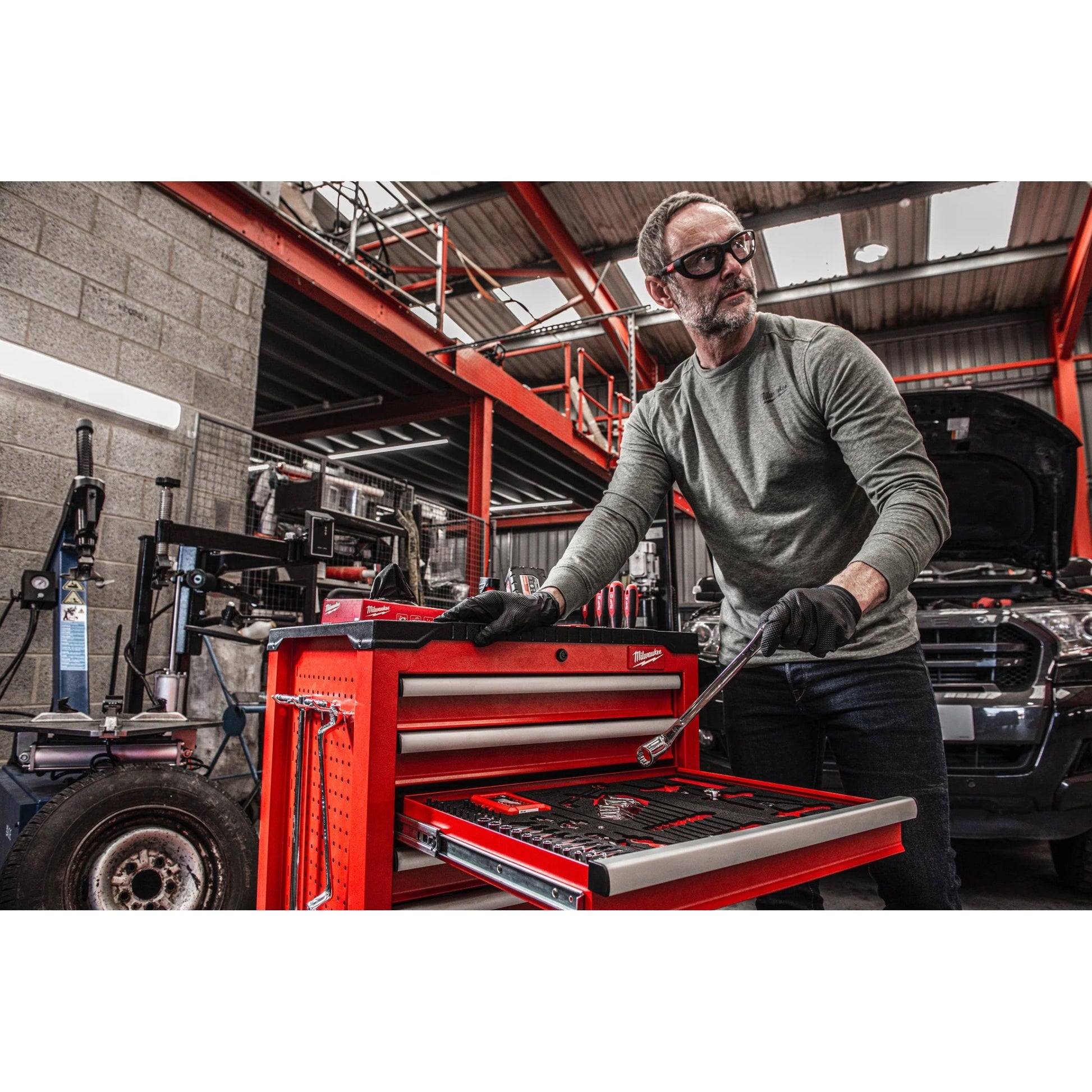 Milwaukee Carrello Portautensili A 7 Cassetti