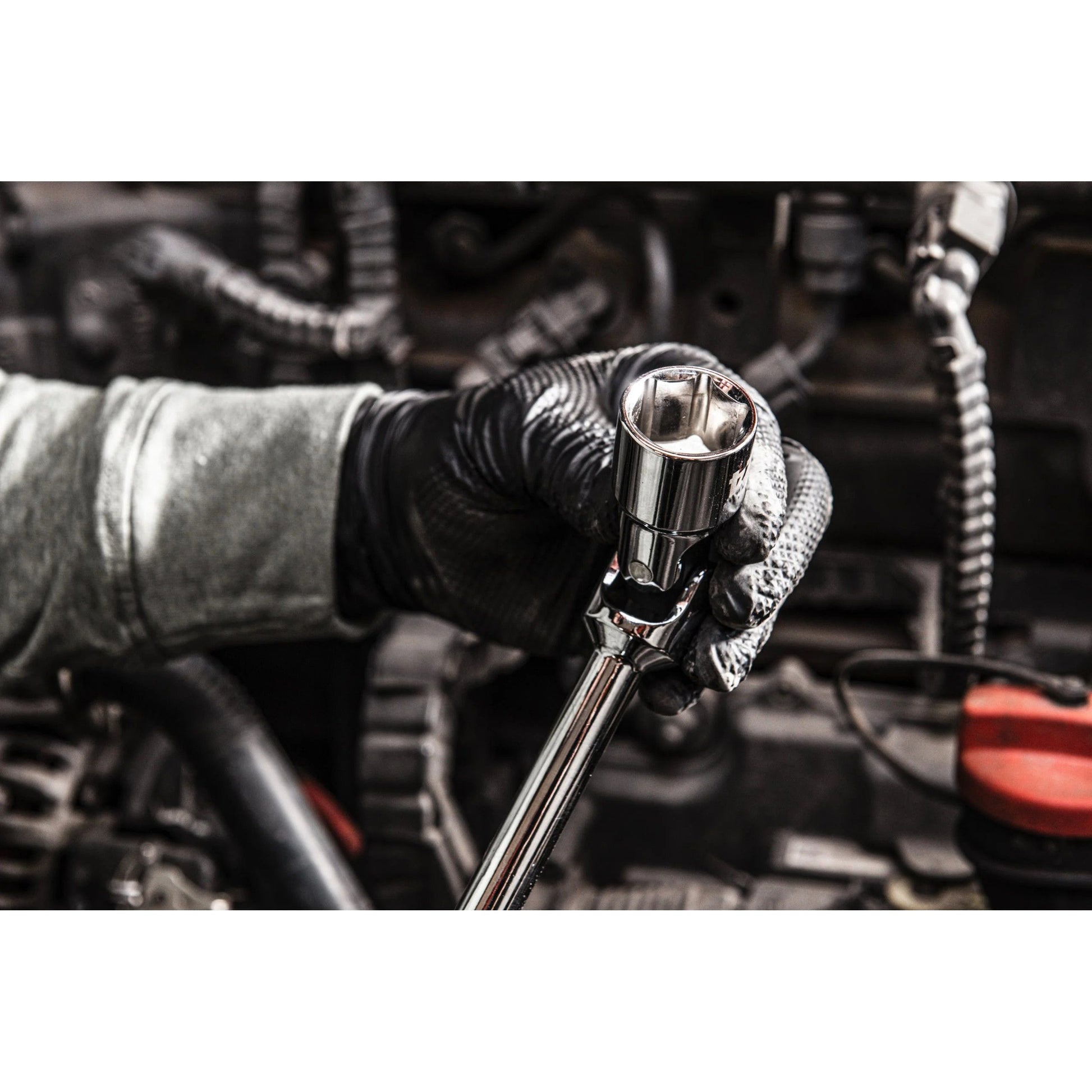 Milwaukee Chiave a T Con Bussola Esagonale Snodata 8 mm