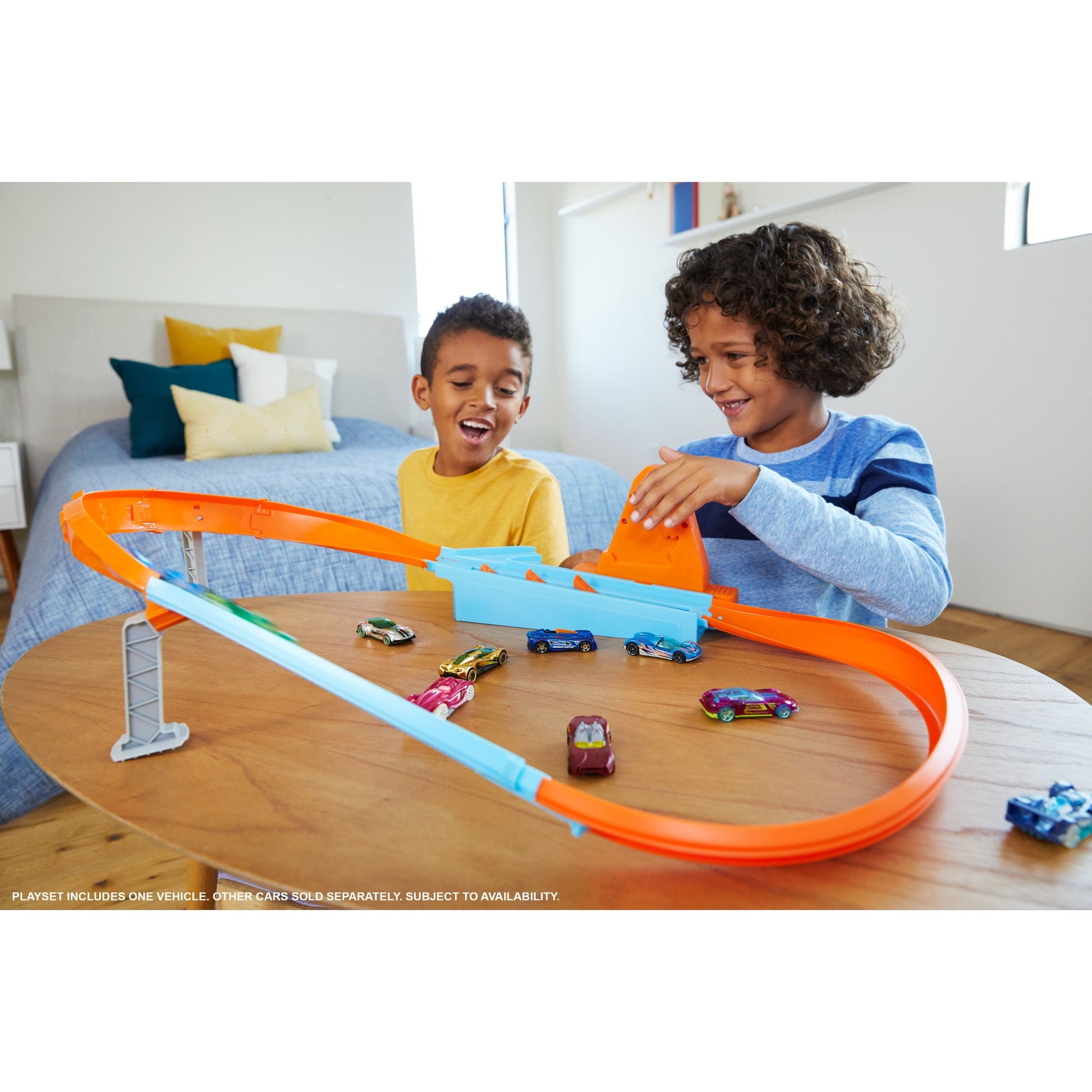 Hot Wheels  Rapid Raceway Champion  Play Set