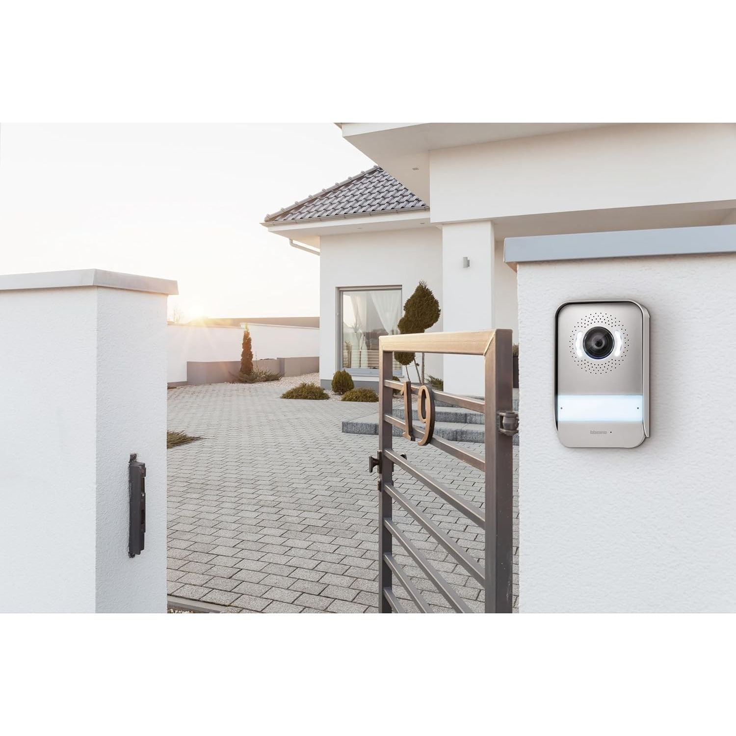 BTicino Videocitofono WiFi Monofamiliare Plug-In 2 Fili Espandibile Bifamiliare