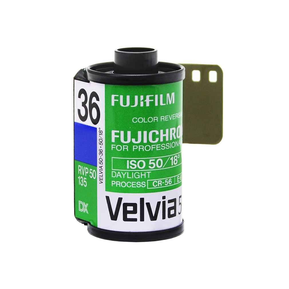 FUJIFILM Velvia 50 Rullino Fotografico, Formato 135/36