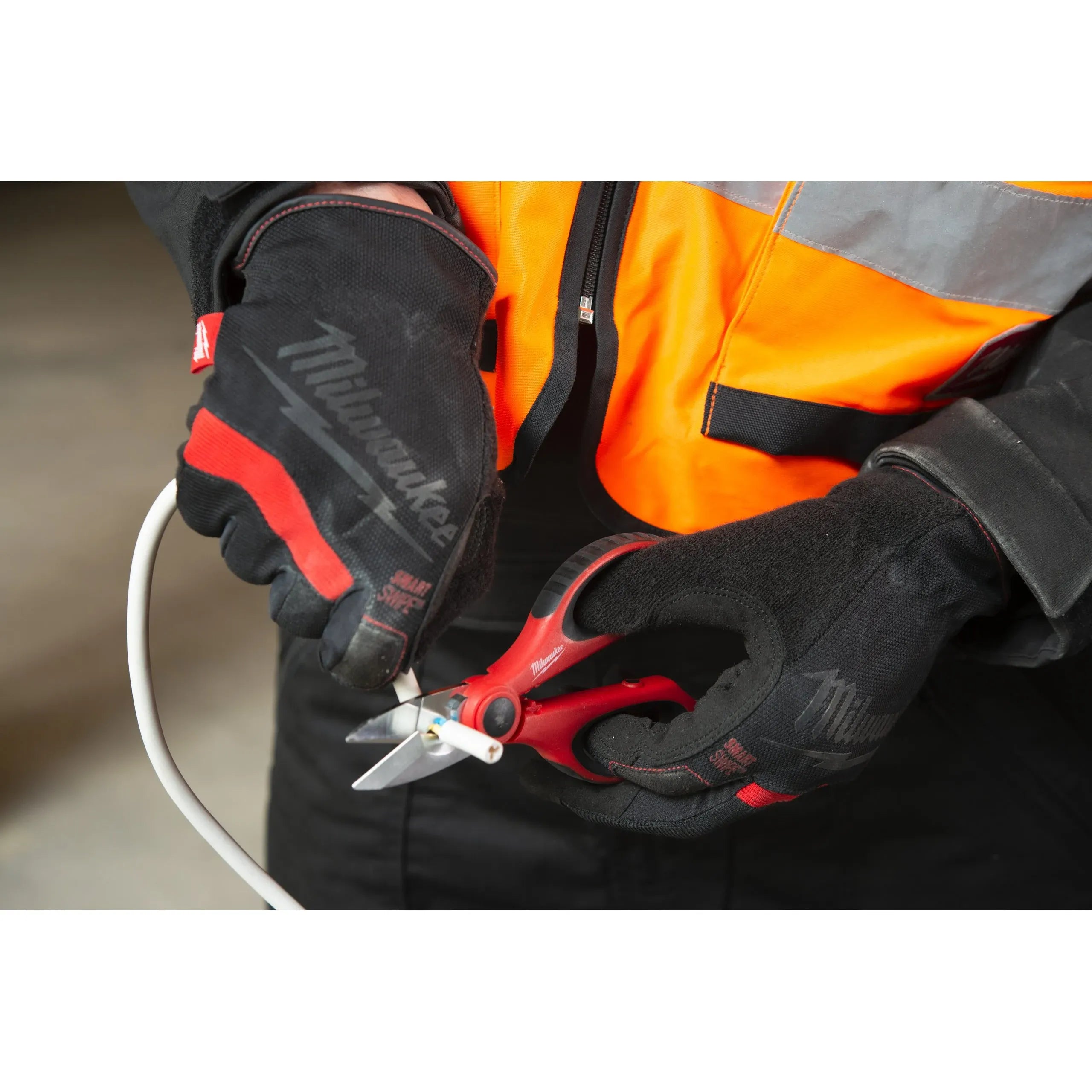 Milwaukee Forbice per Elettricisti – Taglio Preciso e Controllato