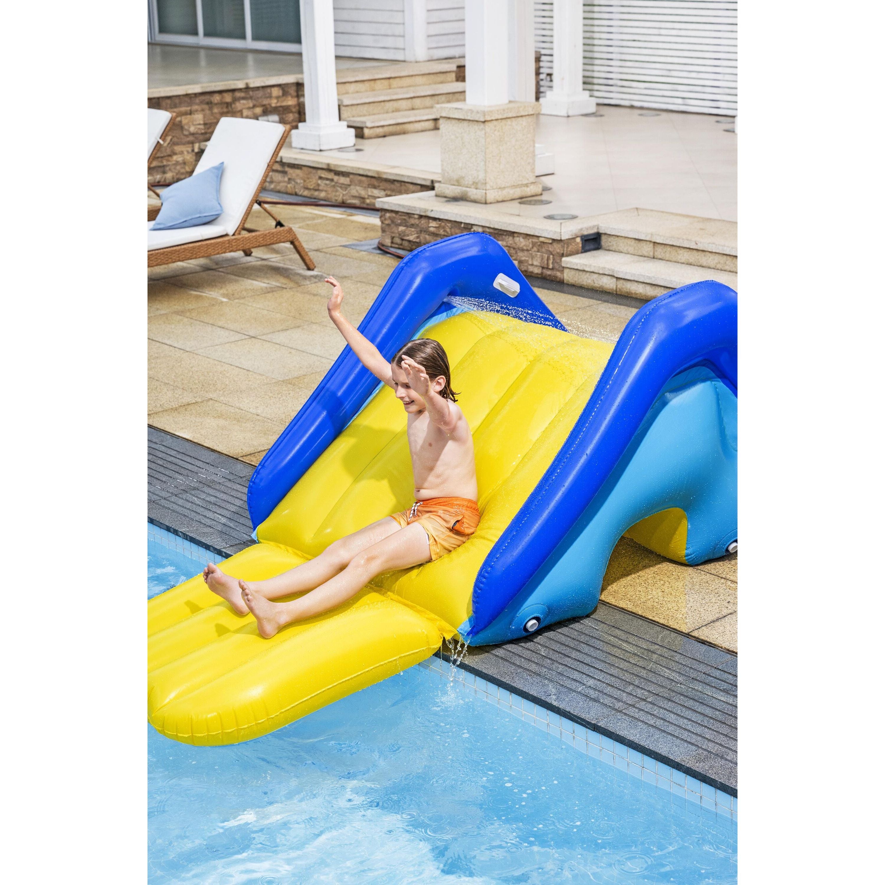 Bestway 52453 Scivolo gonfiabile per piscina con spruzzatori