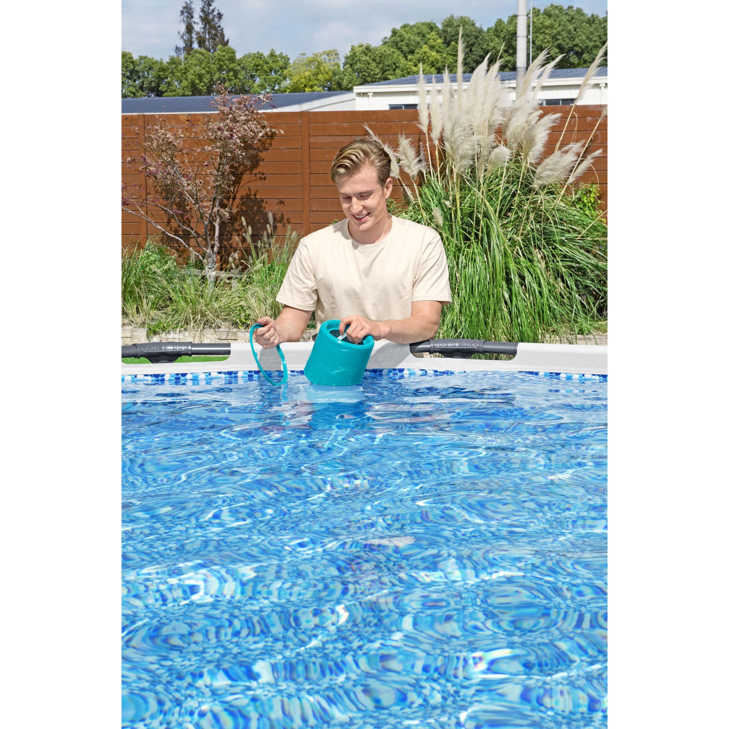 Bestway 58237 Kit Di Pulizia Deluxe Cm. 279. Include: Spazzola, Retino E Skimmer,  Asta In Alluminio Regolabile