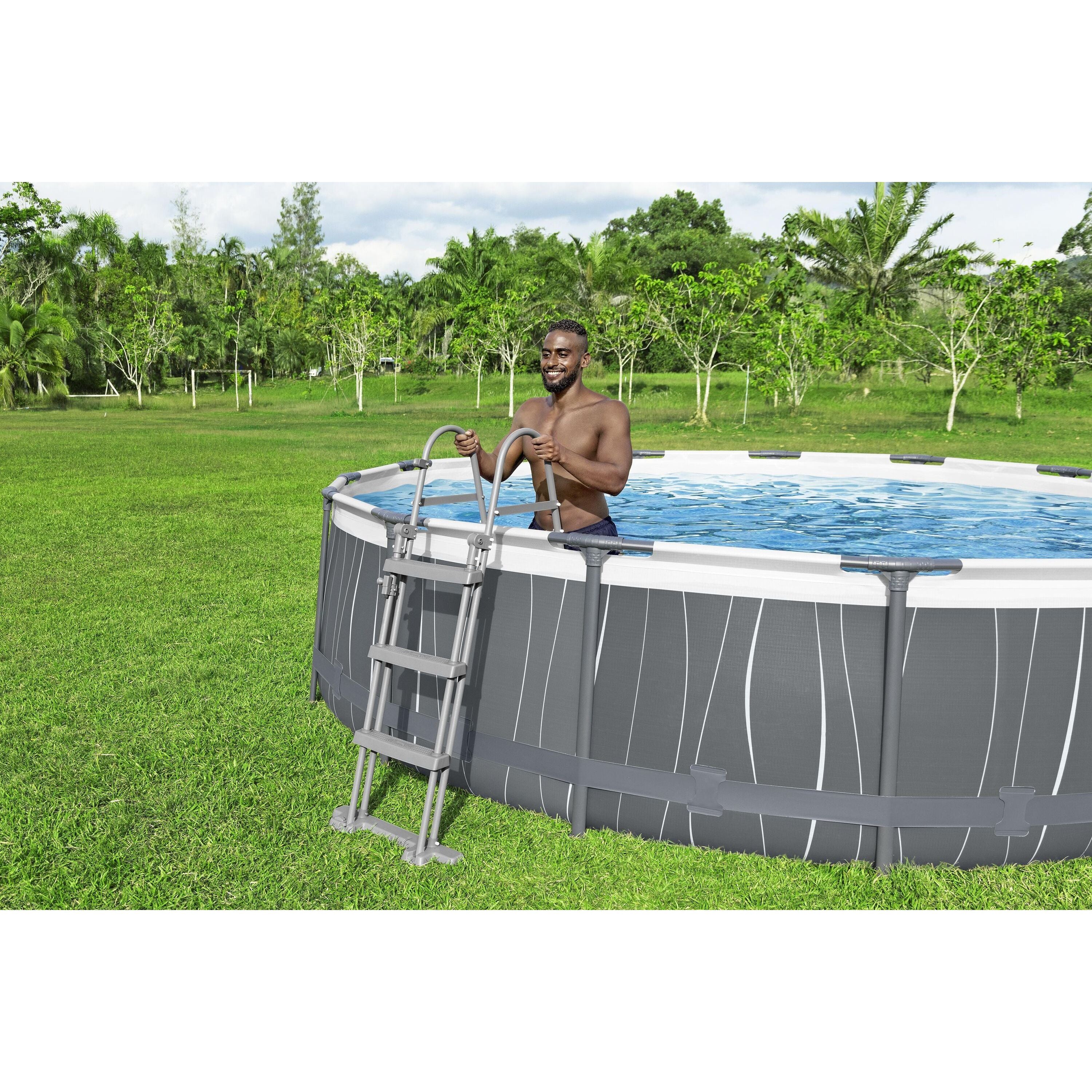Scaletta di Sicurezza Piscina Bestway – Accesso stabile con gradini antiscivolo (107/122/132 cm)