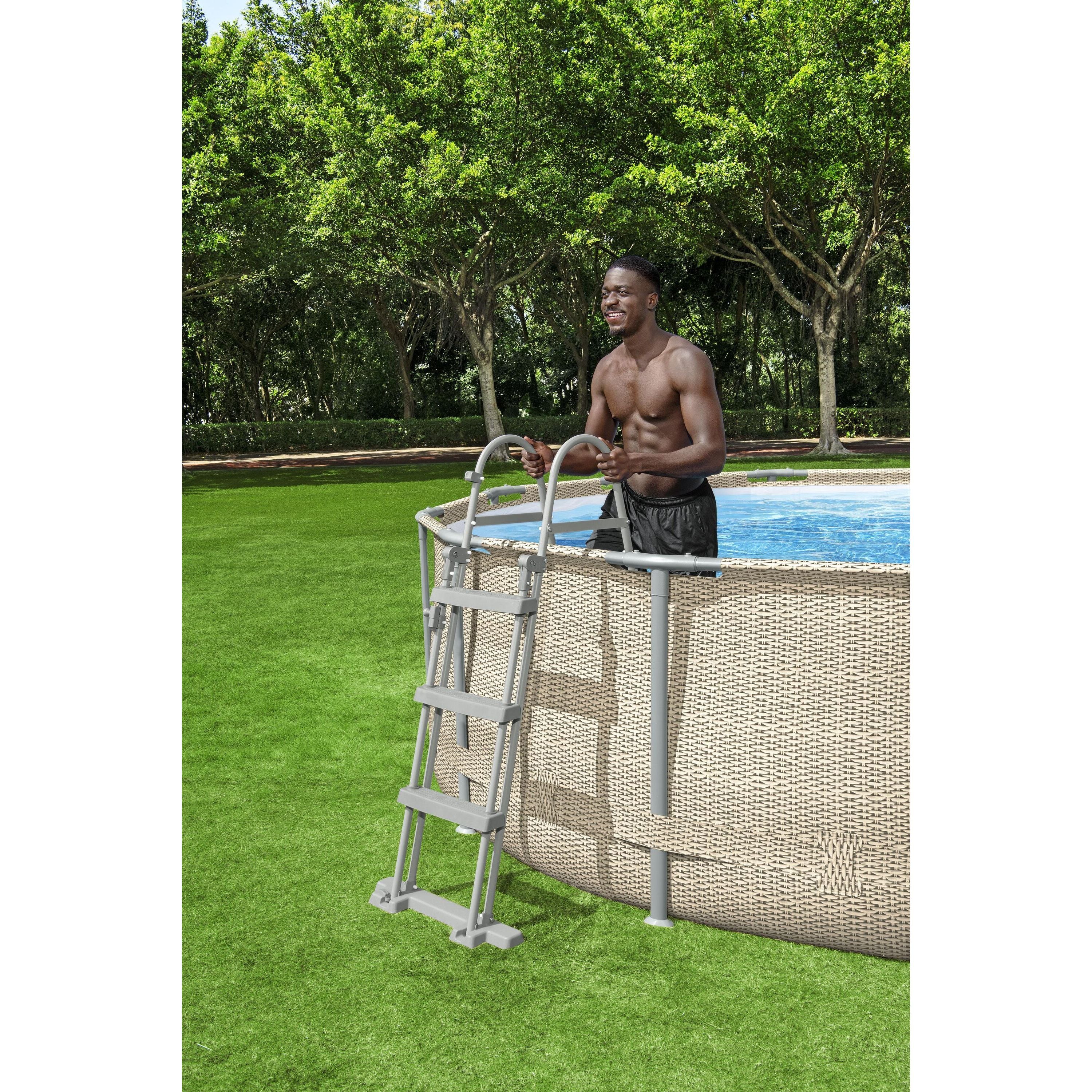 Scaletta di Sicurezza Piscina Bestway – Accesso stabile con gradini antiscivolo (107/122/132 cm)