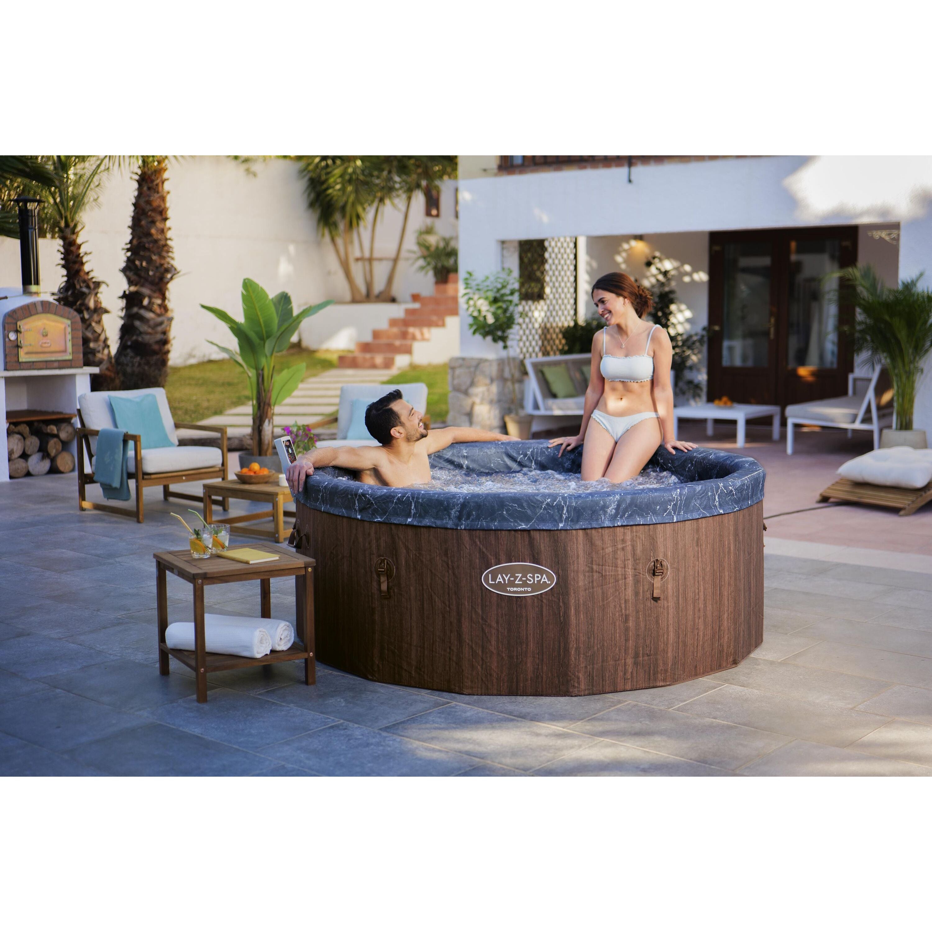 Bestway Lay-Z-Spa Toronto Smart AirJet – Idromassaggio premium 5-7 persone WiFi