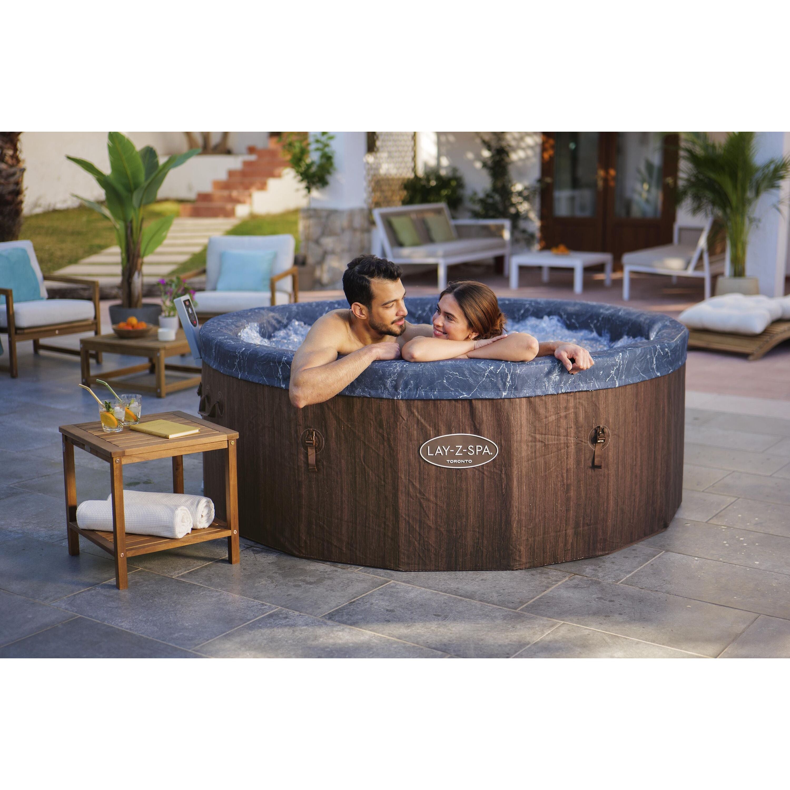 Bestway Lay-Z-Spa Toronto Smart AirJet – Idromassaggio premium 5-7 persone WiFi