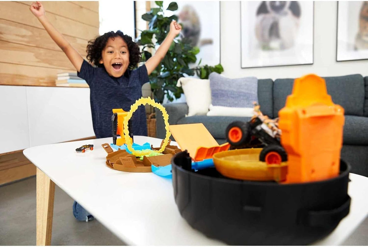 Hot Wheels Monster Trucks Arena delle Acrobazie