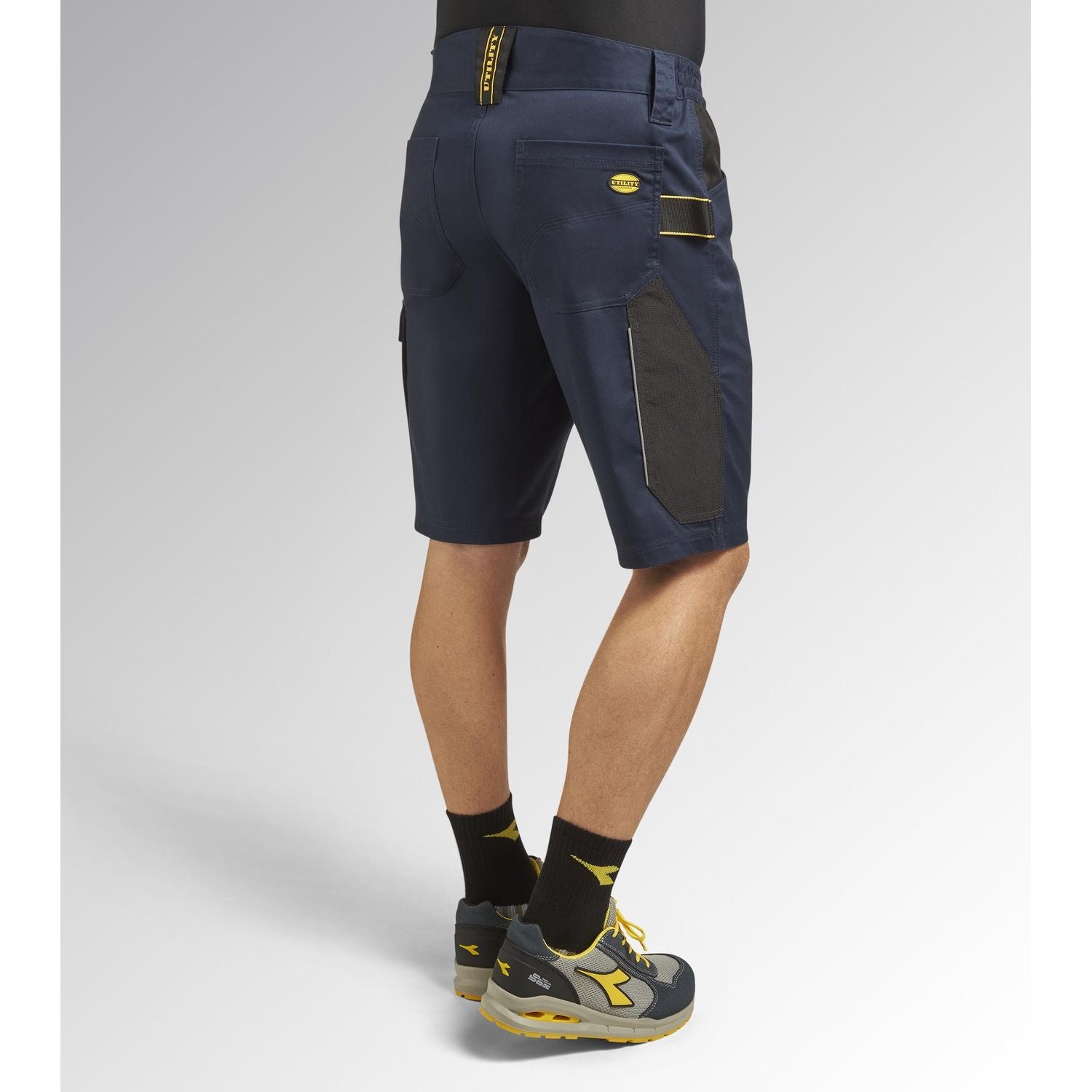 Diadora Utility Bermuda Poly 2.0 – Bermuda Elasticizzato da Lavoro con Dettagli Reflex