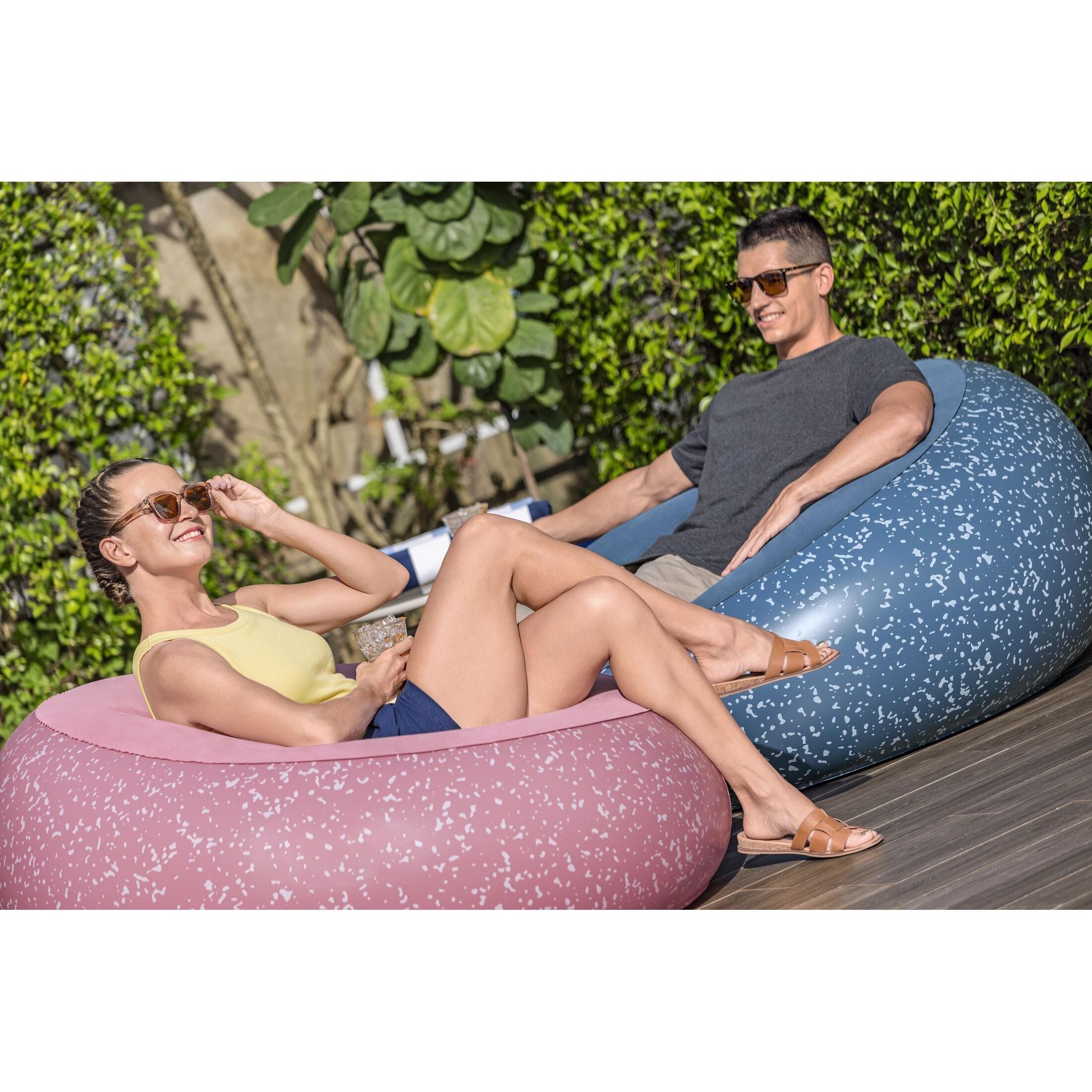 Bestway Poltrona Pouf Gonfiabile – seduta morbida regolabile, 112x112x66 cm