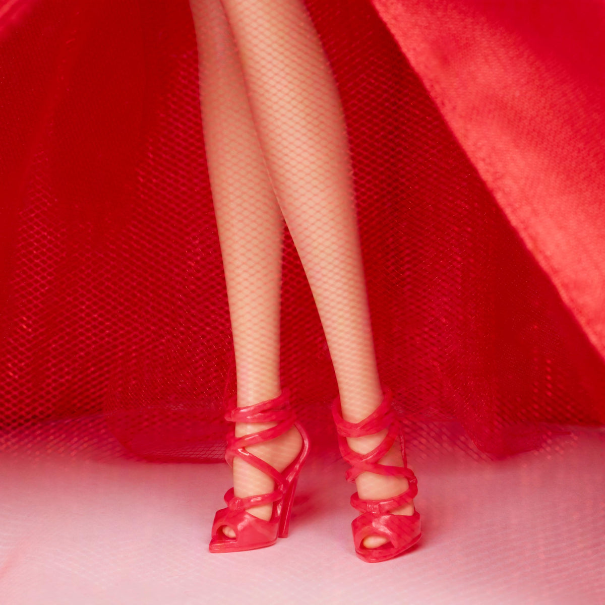 Barbie Holiday, bambola da collezione 5