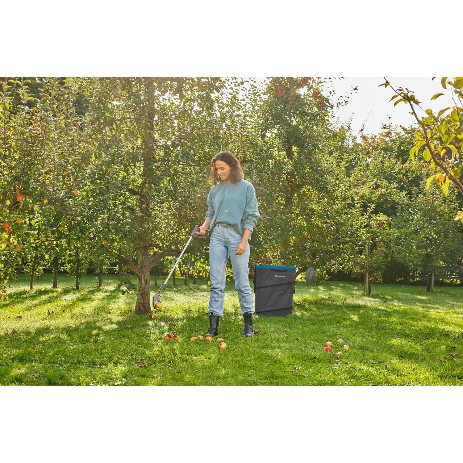 Gardena Pinza da Giardino 4 in 1 – Ergonomica e Multiuso Pinza per Afferrare, Rastrellare e Raschiare