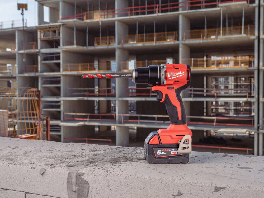 Milwaukee M18 FPP2IT-542X – Kit Trapano e Smerigliatrice 18V con 2 Batterie