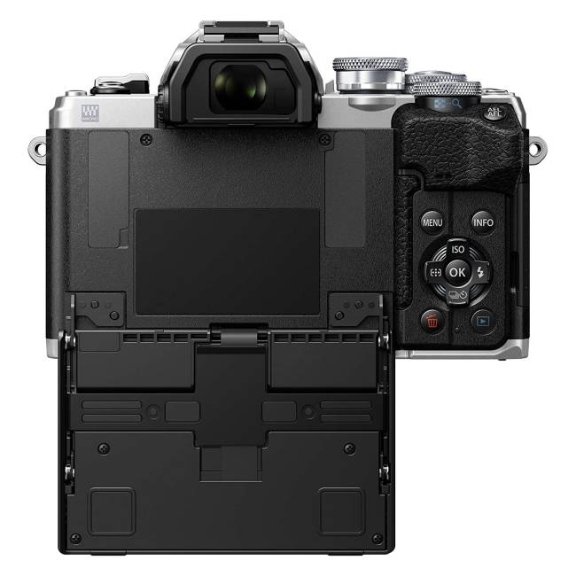 Olympus OM-D E-M10 Mark IV - GARANZIA ITALIA POLYPHOTO 2 ANNI