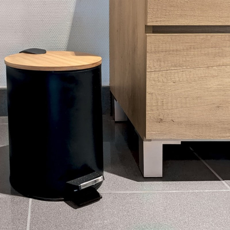 Pattumiera a Pedale Spirella ADONIS 5L Nero in Acciaio e Bambù – Easy-Close